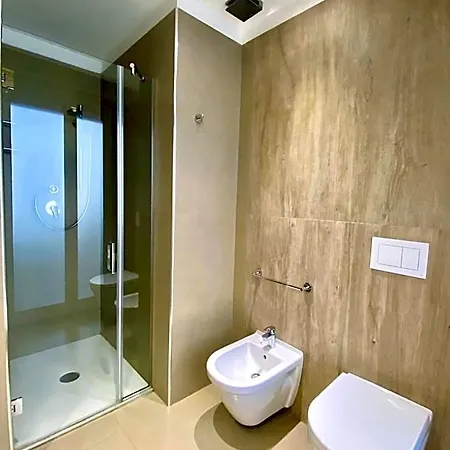 فندق مبيت وإفطار Ambasciatori 4*